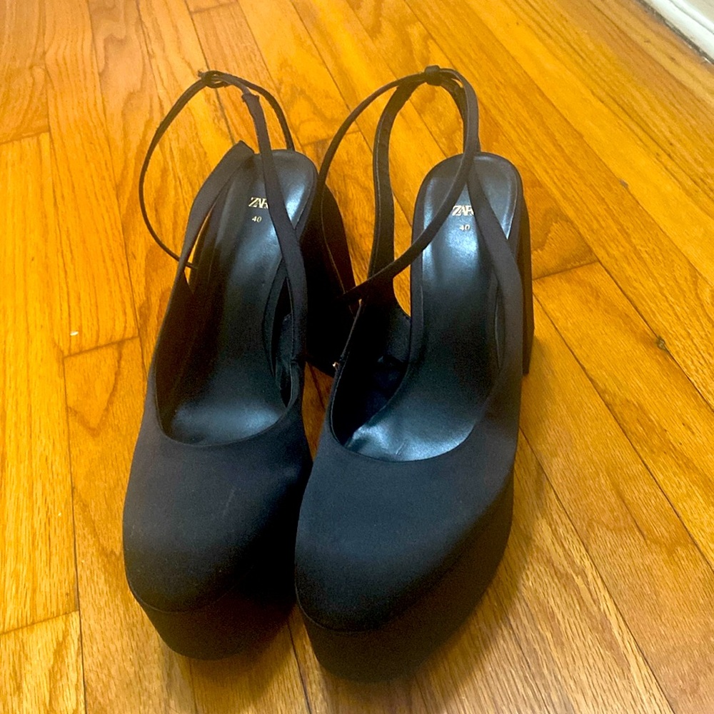 Zara platform, closed toe heel